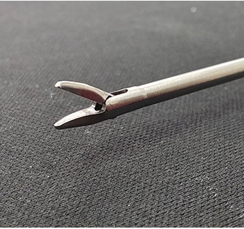 Needle Holder